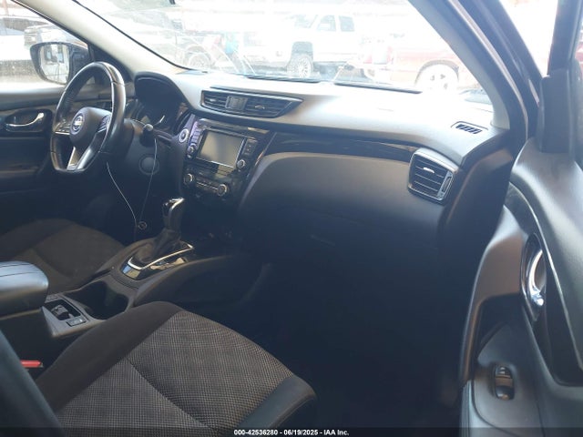 Nissan 2019 2019 JN1BJ1CP6KW527452 Image 5