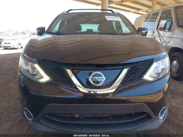 Nissan 2019 2019 JN1BJ1CP6KW527452 Image 6
