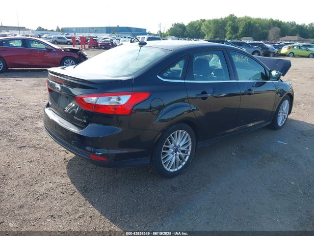 1FADP3J2XEL226671 Ford 2014