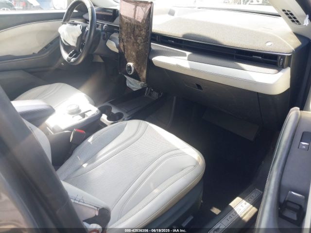 2021 FORD MUSTANG MACH-E 3FMTK3R77MMA21256 Photo 4