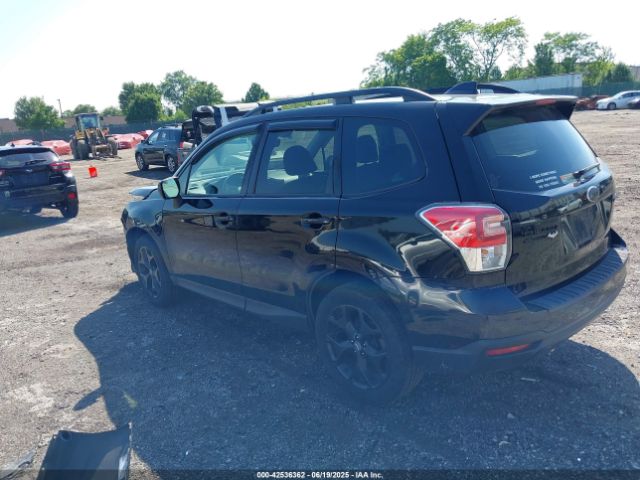 2018 SUBARU FORESTER JF2SJAGC9JH589789 Photo 2