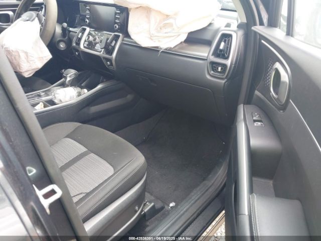 2022 KIA SORENTO 5XYRG4LC5NG125884 Photo 4