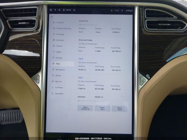 2015 TESLA MODEL S 5YJSA1H20FF093565 Photo 6