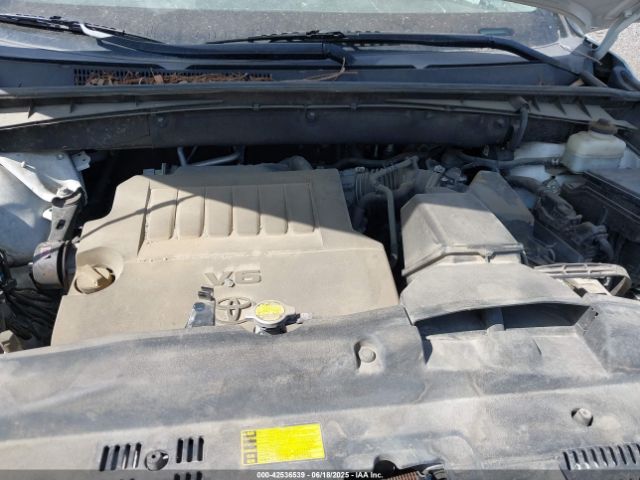 5TDBKRFH0FS178095 Toyota 2gr-fe
