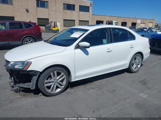 3VWL07AJ6FM302232 Volkswagen 2015