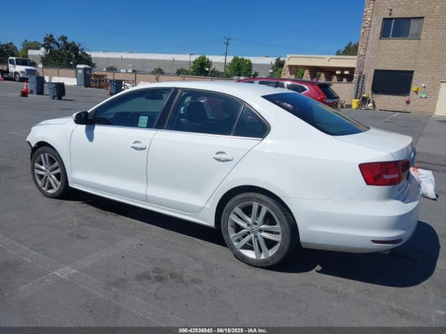 3VWL07AJ6FM302232 Volkswagen 2015
