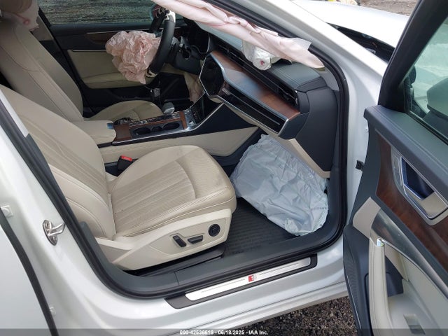 2019 AUDI A6 WAUL2BF29KN062916 Photo 4