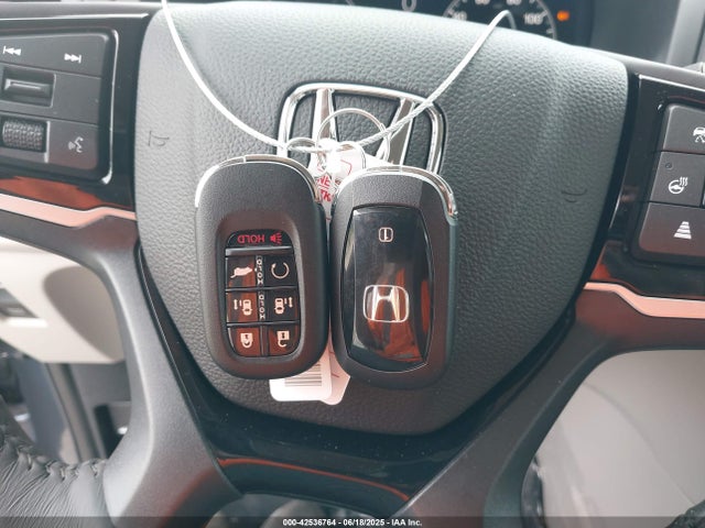 Honda Odyssey Elite 2025 5FNRL6H92SB043456 Image 11