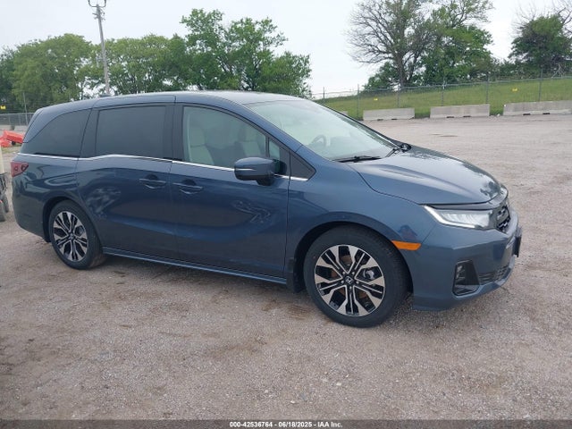 Honda Odyssey Elite 2025 5FNRL6H92SB043456 Image 14