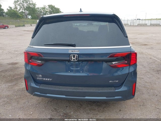 Honda Odyssey Elite 2025 5FNRL6H92SB043456 Image 17