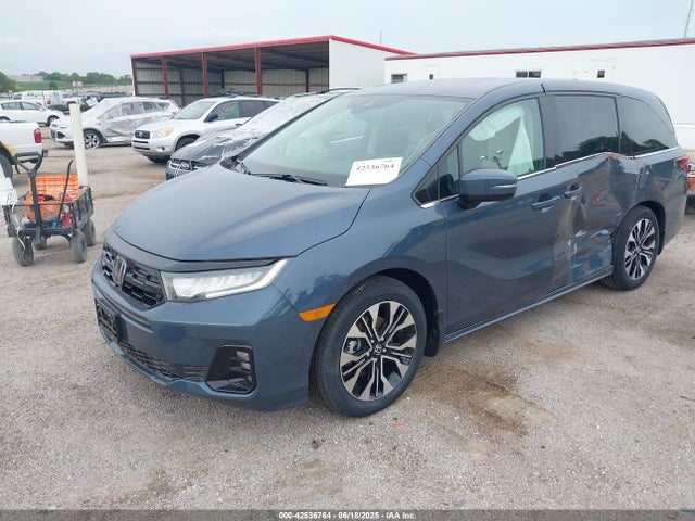 Honda Odyssey Elite 2025 5FNRL6H92SB043456 Image 2