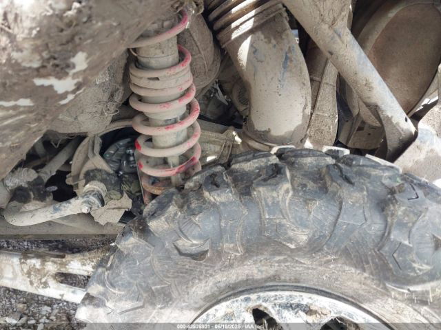 2024 CAN-AM MAVERICK X3 3JBVGAY26RE000041 Photo 8