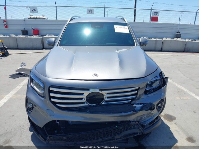 W1N4M4GB1SW416037 Mercedes-Benz m260