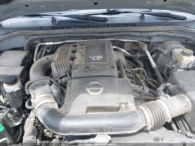 1N6AD0CW3GN766162 Nissan 2016