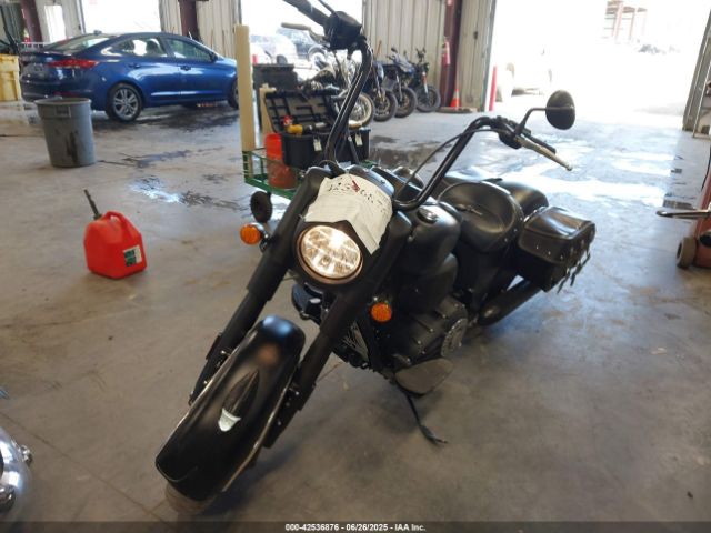 2016 INDIAN MOTORCYCLE CO. CHIEF 56KCCDAA7G3339747 Photo 1