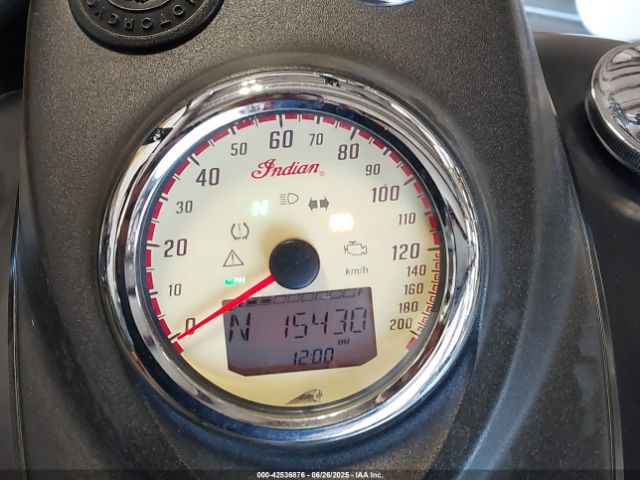 2016 INDIAN MOTORCYCLE CO. CHIEF 56KCCDAA7G3339747 Photo 6