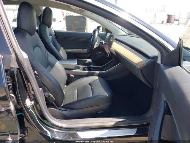 2019 TESLA MODEL 3 5YJ3E1EA7KF306638 Photo 4