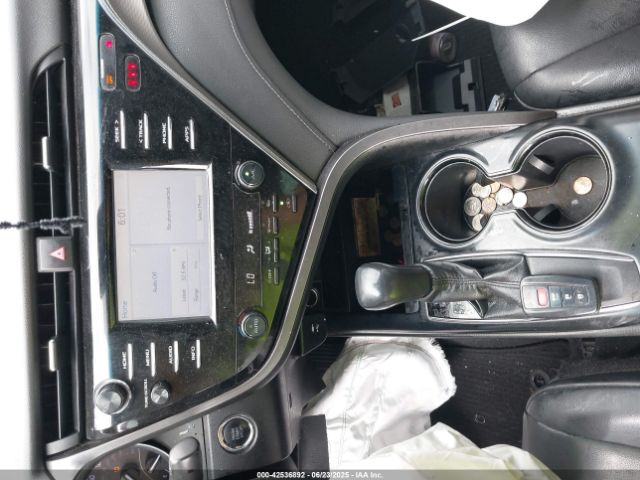 2018 TOYOTA CAMRY 4T1B11HK5JU607020 Photo 10