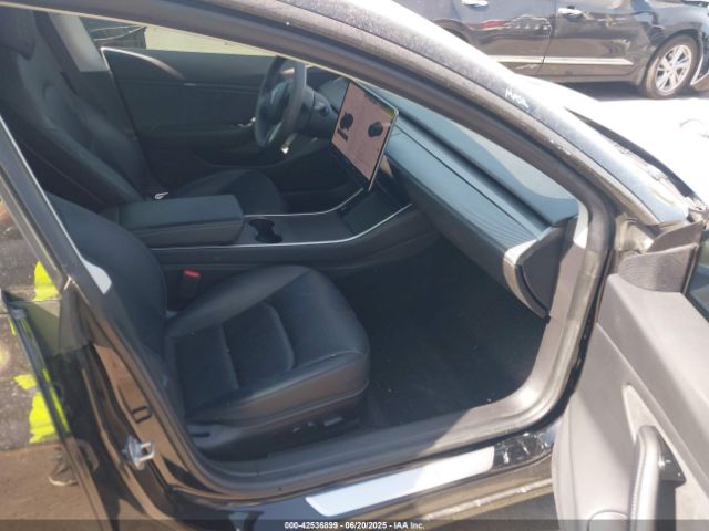 2019 TESLA MODEL 3 5YJ3E1EB1KF497045 Photo 4