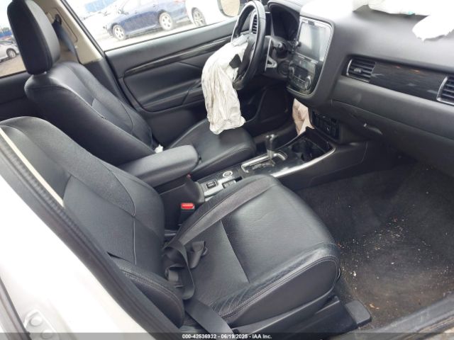 2017 MITSUBISHI OUTLANDER JA4JZ4AX9HZ018074 Photo 4