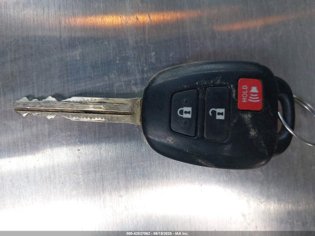 5TFAX5GN5KX158732 Toyota 2tr-fe