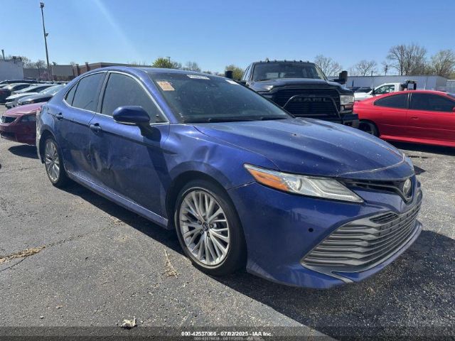 2018 TOYOTA CAMRY 4T1B11HK7JU572111