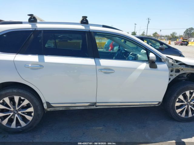 4S4BSATC5J3302975 Subaru u5