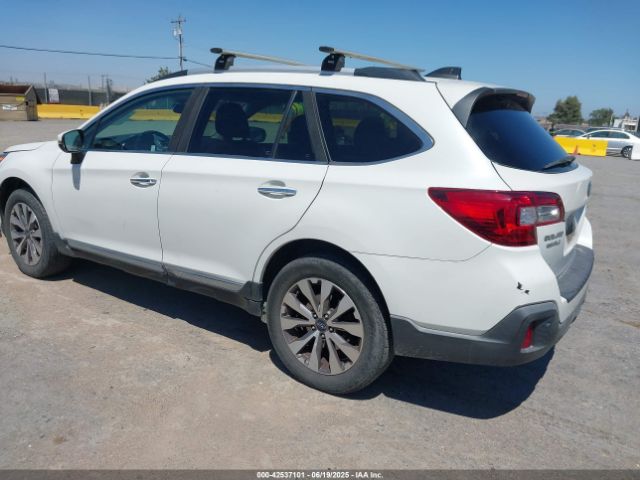 4S4BSATC5J3302975 Subaru u5