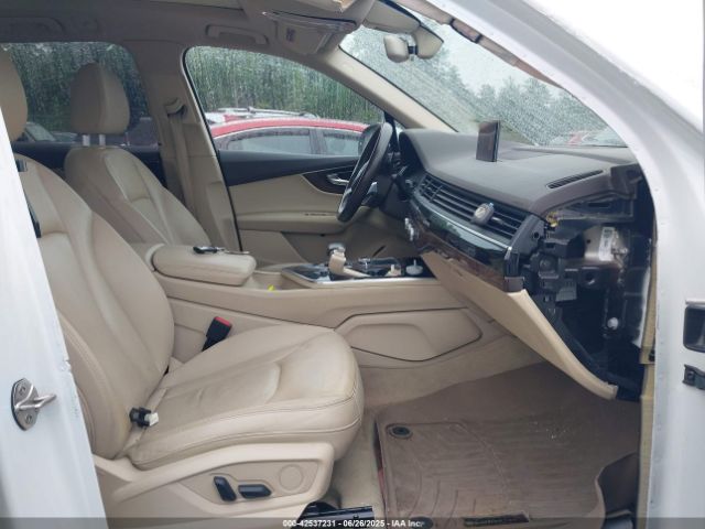 2017 AUDI Q7 WA1LAAF79HD015549 Photo 4