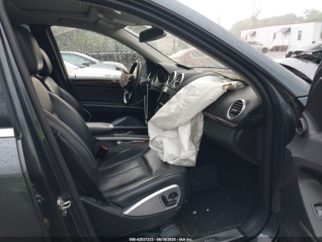 2011 MERCEDES-BENZ GL 550 4JGBF8GE0BA647126 Photo 4