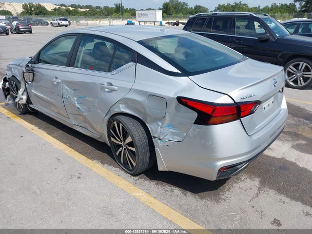 Nissan 2020 2020 1N4BL4CV7LC243702 Image 3