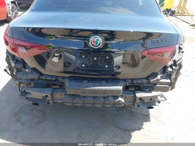 ZARFAMAN1L7638302 Alfa Romeo giulia (952)