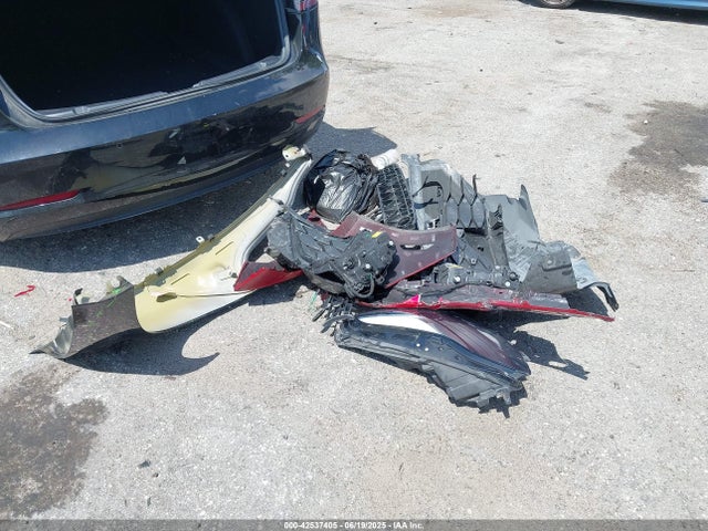 5YJ3E1EA0MF084849 Tesla MODEL 3