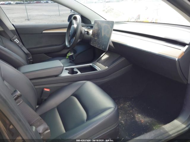 2021 TESLA MODEL 3 5YJ3E1EA0MF084849 Photo 4