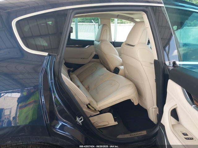 Продажа на аукционе авто 2019 Maserati Levante S Gransport, vin: ZN661YUS1KX325296, номер лота: 42537424