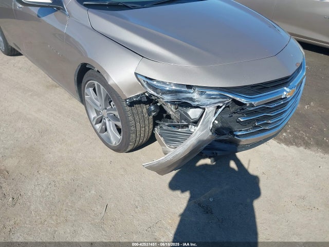 1G1ZD5STXSF147693 Chevrolet lfv