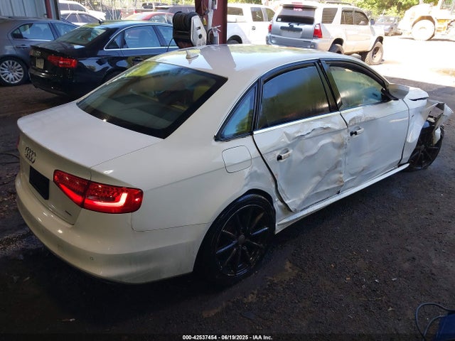 2015 AUDI A4 WAUFFAFL3FN007887 Photo 3