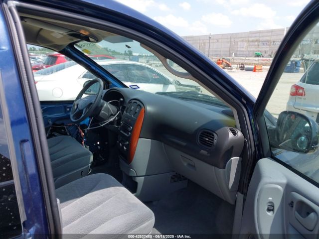 2005 CHRYSLER TOWN & COUNTRY 2C4GP44R05R299075 Photo 4