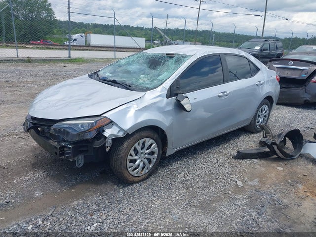 Toyota 2zr-fe 2017 2T1BURHE0HC767060 Image 2
