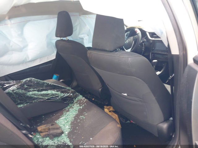 Toyota 2zr-fe 2017 2T1BURHE0HC767060 Image 8