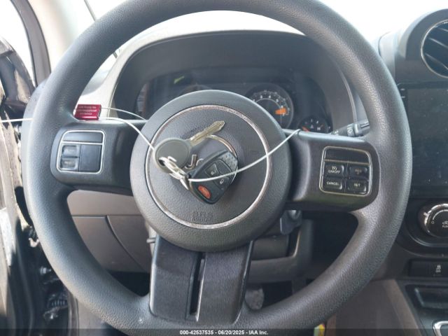 2016 JEEP COMPASS 1C4NJCBA0GD560307 Photo 10