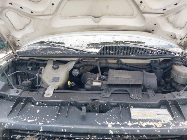 GMC l20 2015 1GTW7FCF6F1114077 Image 10