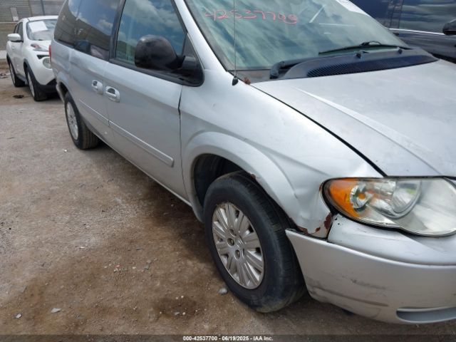 2006 CHRYSLER TOWN & COUNTRY 1A4GP44R56B751919 Photo 5