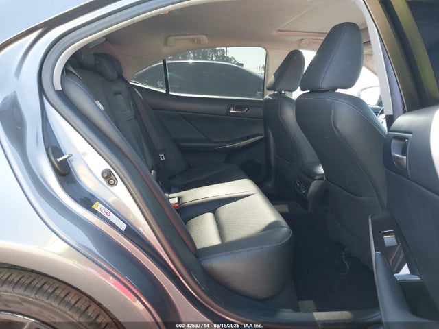 JTHBA1D22H5058048 Lexus 8ar-fts