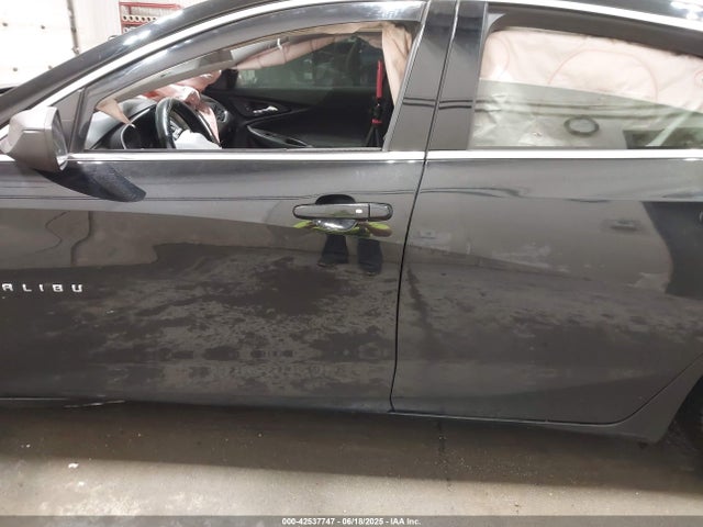 Chevrolet lfv - direct injection, variable valve timing, gen 1 2019 1G1ZG5ST2KF205724 Image 14