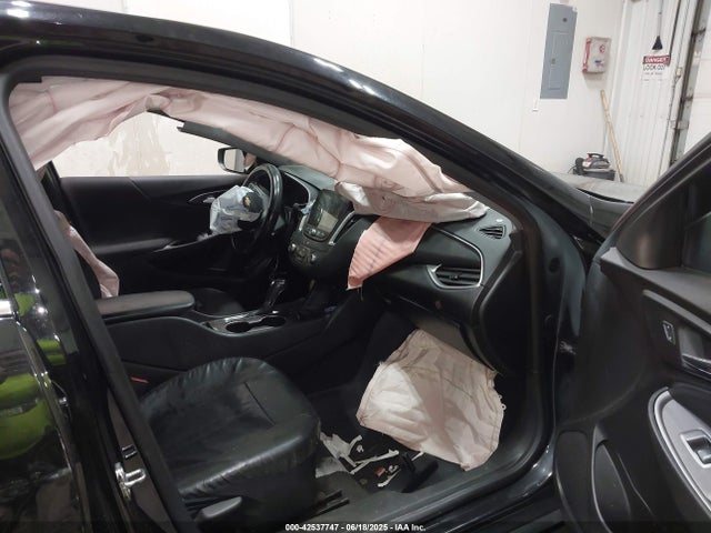Chevrolet lfv - direct injection, variable valve timing, gen 1 2019 1G1ZG5ST2KF205724 Image 5