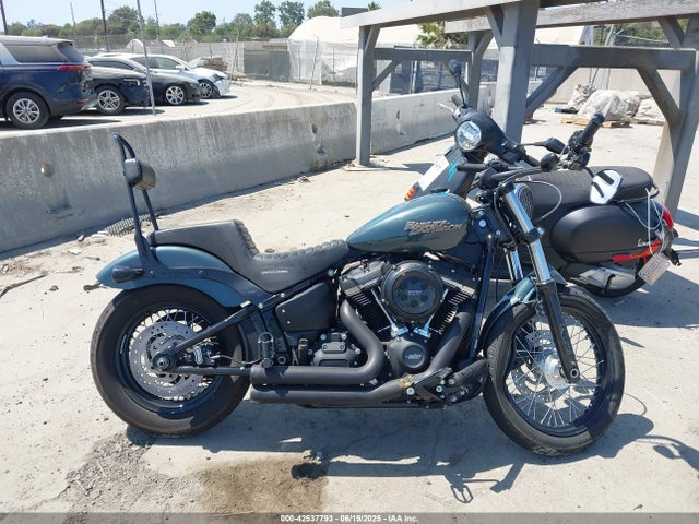 1HD1YJJ22LB018218 Harley-Davidson Street Bob