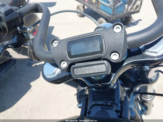 1HD1YJJ22LB018218 Harley-Davidson Street Bob