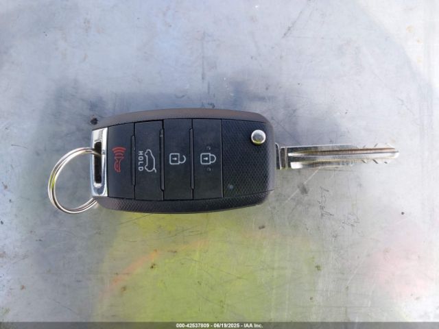 3KPFK4A78HE112703 KIA mpi nu