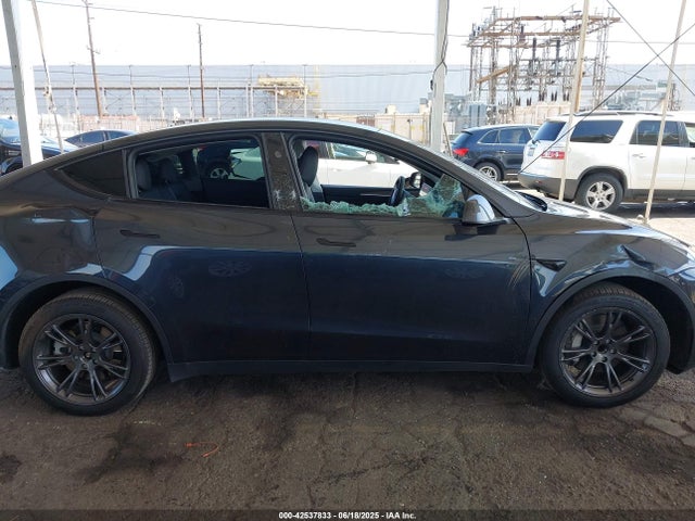 7SAYGDED9RF199553 Tesla 2024